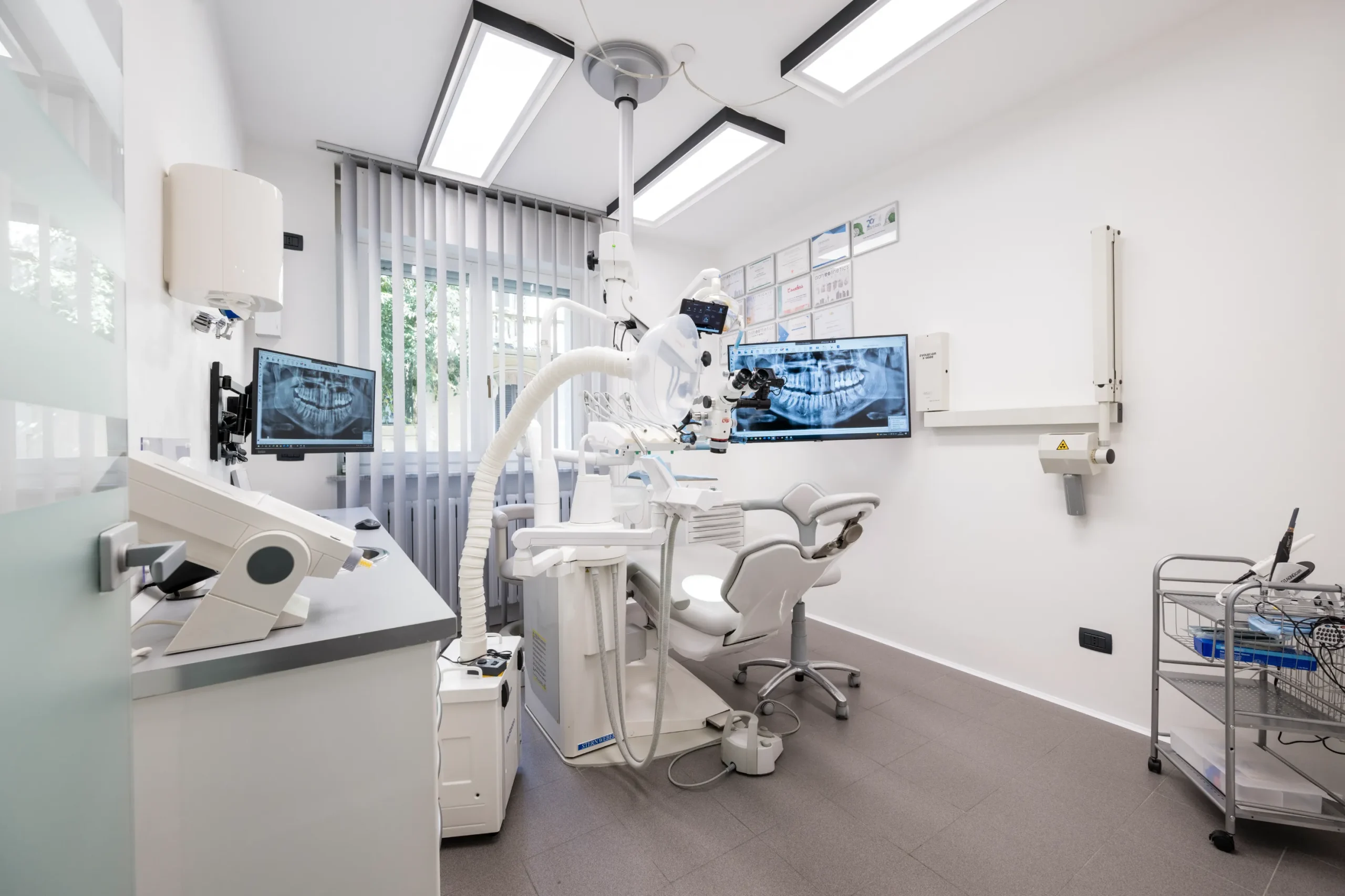 Studio Dentistisco | Dr. Bartolomeo Ariano Odontoiatra